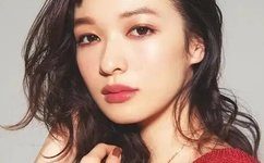 全世界都盼着我们离婚